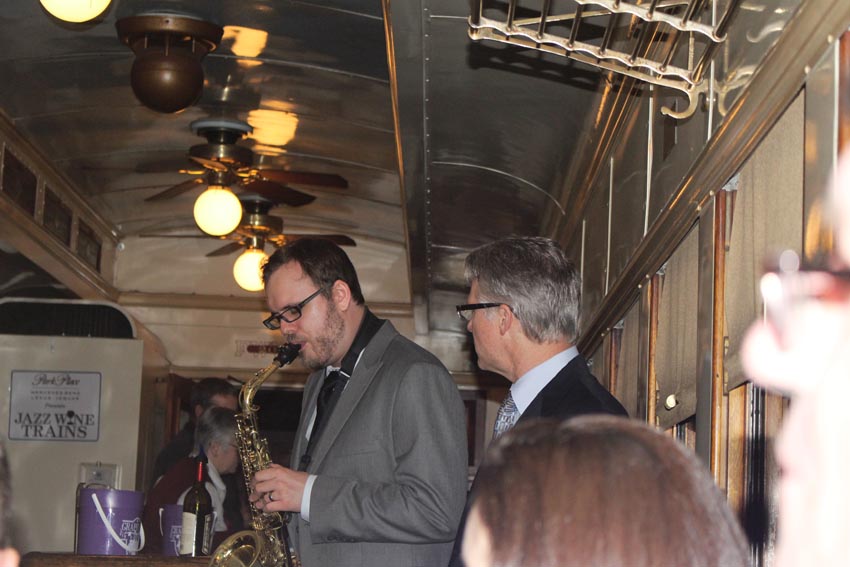 Grapevine wine train (33)